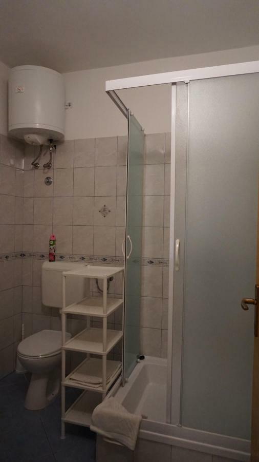 Apartmani Tatjana Rab Town Ngoại thất bức ảnh